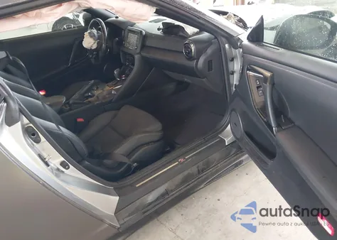 2020 Nissan Gt-R Premium Dual-Clutch 6-Speed Transmission z USA, uszkodzony, nr VIN JN1AR5EF6LM100074